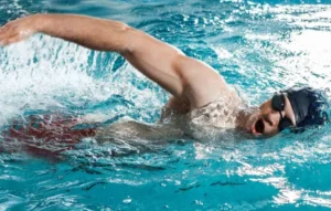 free style swimming man